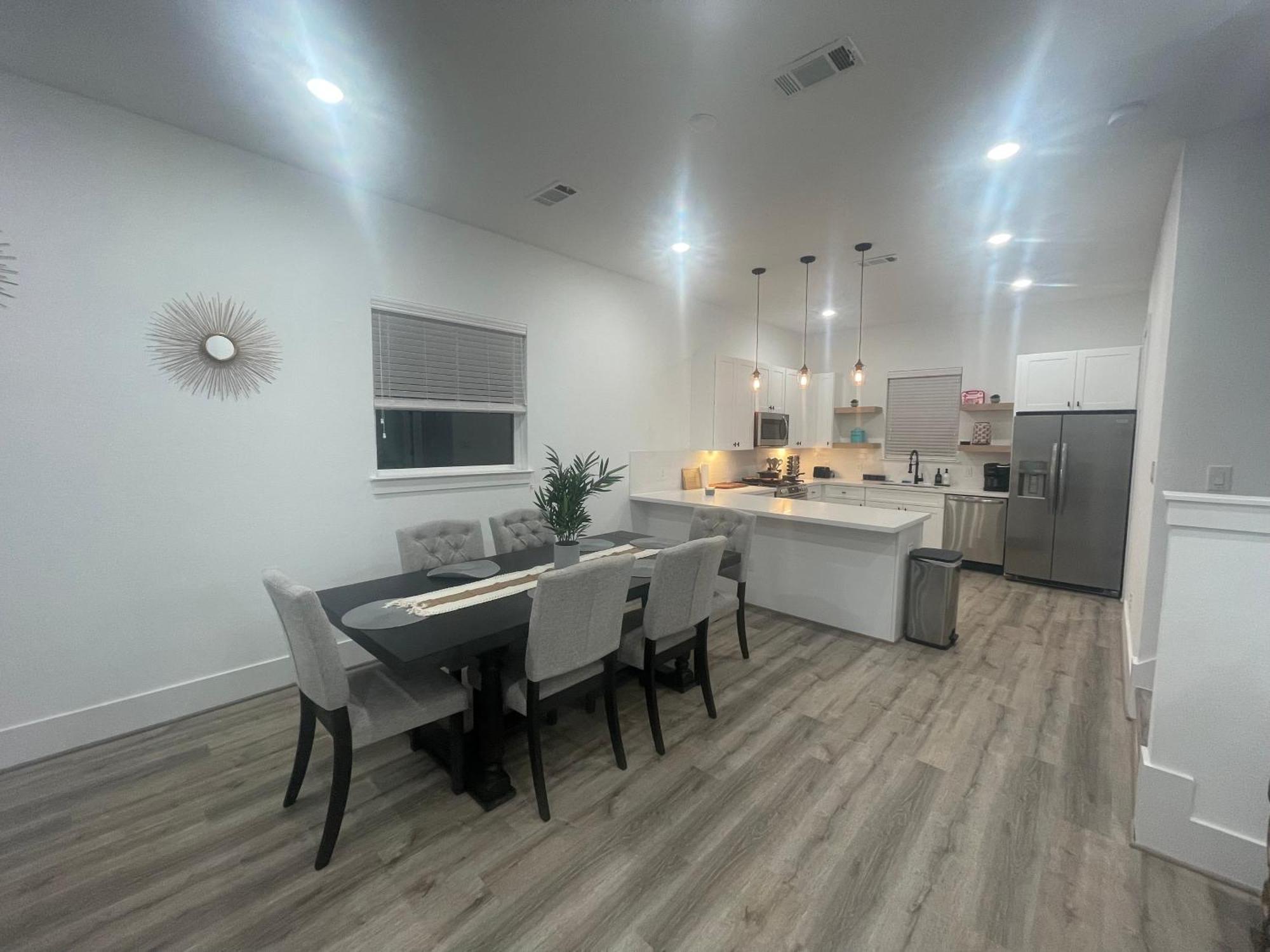 Comfortable 3 Bedroom - Heart Of Texas Medical Center 休斯敦 外观 照片